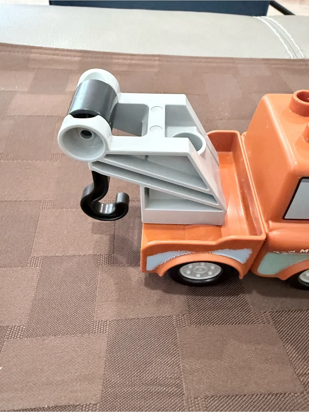 LEGO DUPLO Disney Pixar Cars Tow Mater Truck COMPLETE With Hook Crane Arm 41989